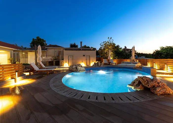 Вилла Tselepis At Lakithra