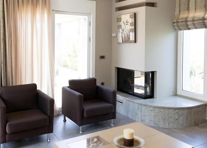 Вилла Tselepis At *