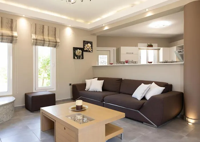 Tselepis At Lakithra