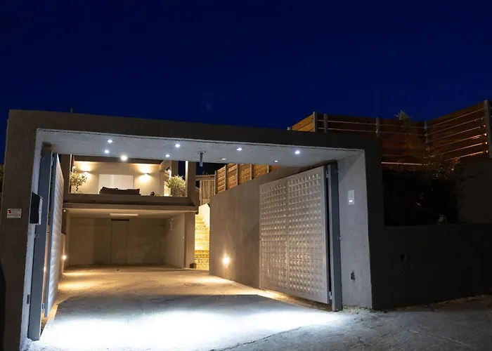 Вилла Tselepis At